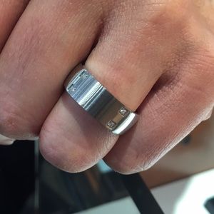 New men’s steel and diamond band